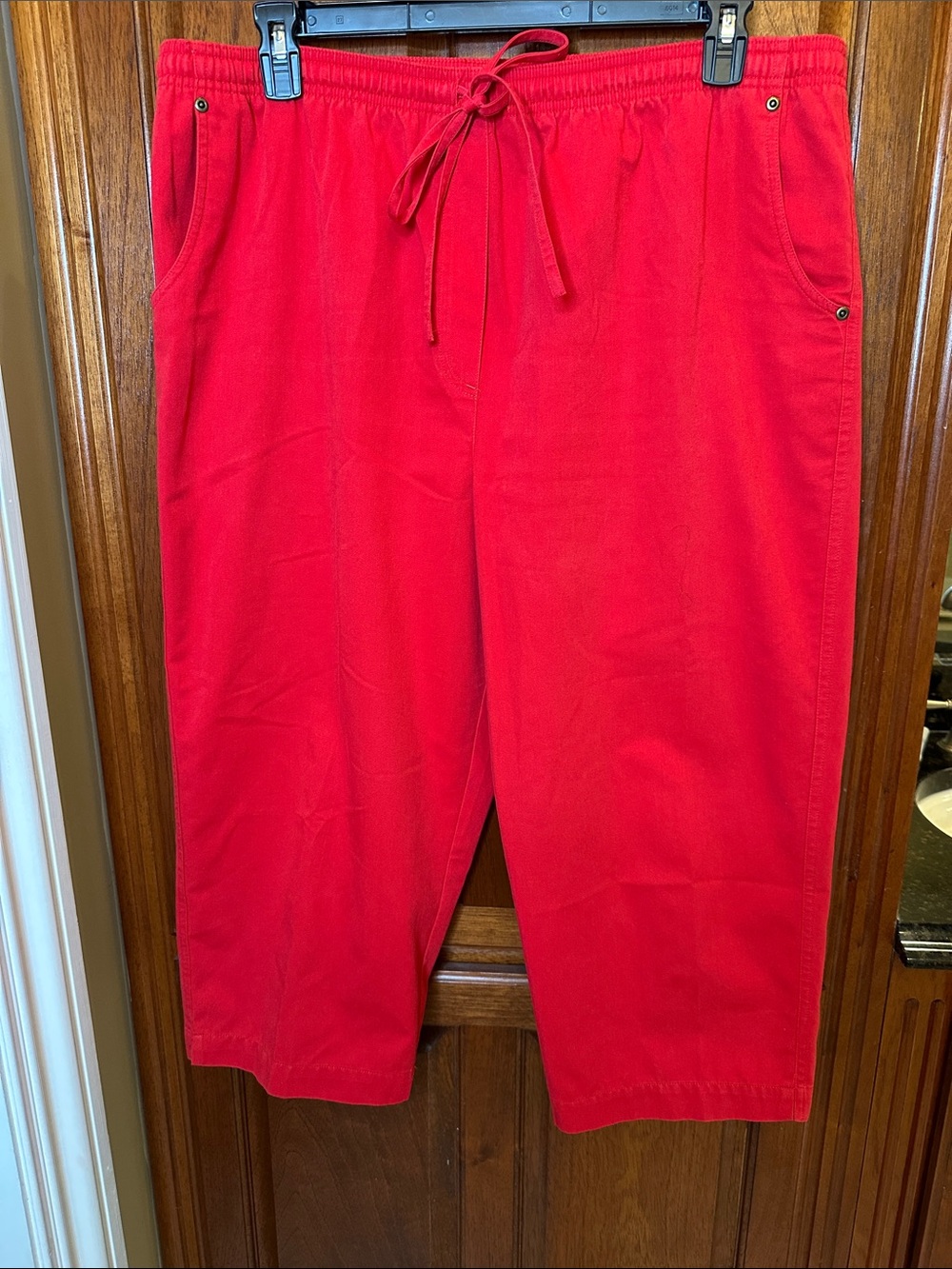 Studio Works Bright Red Drawstring Capri Pants